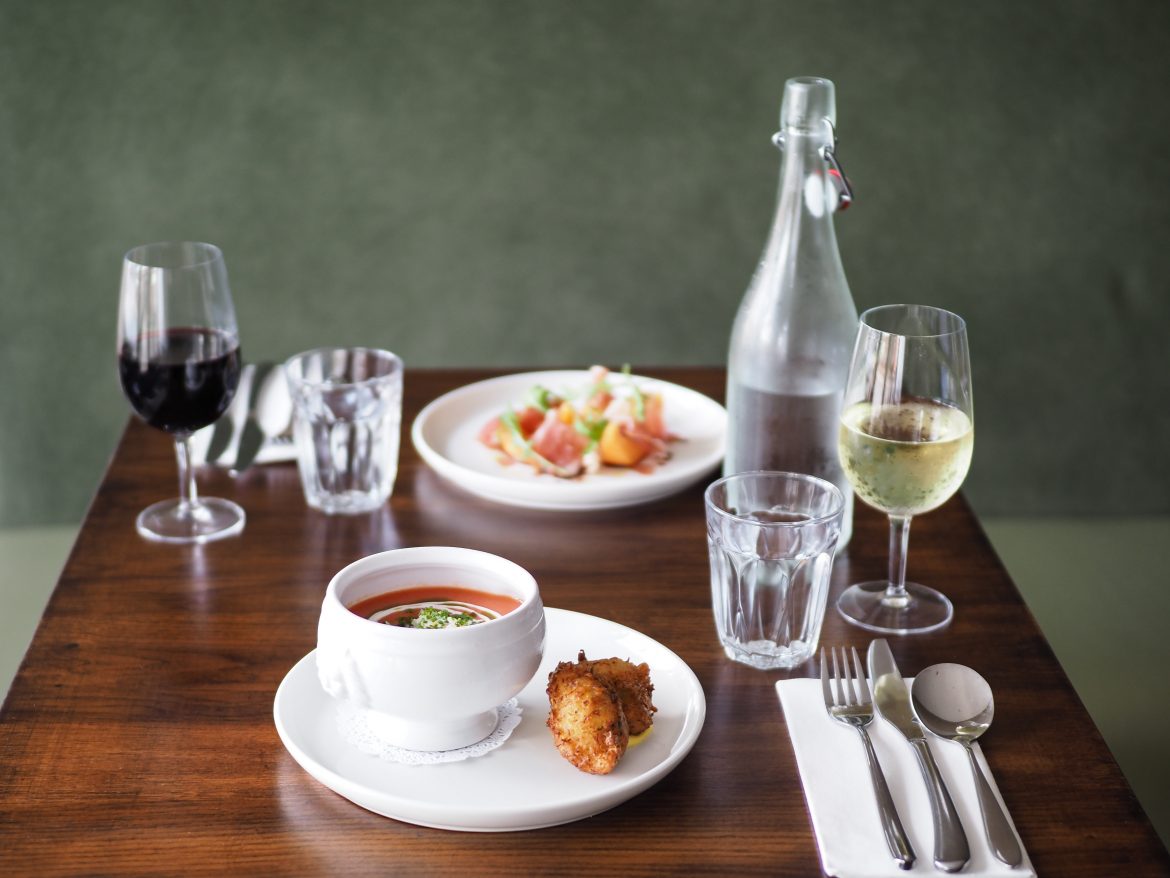 Fancett’s Mill Road: classic meets contemporary