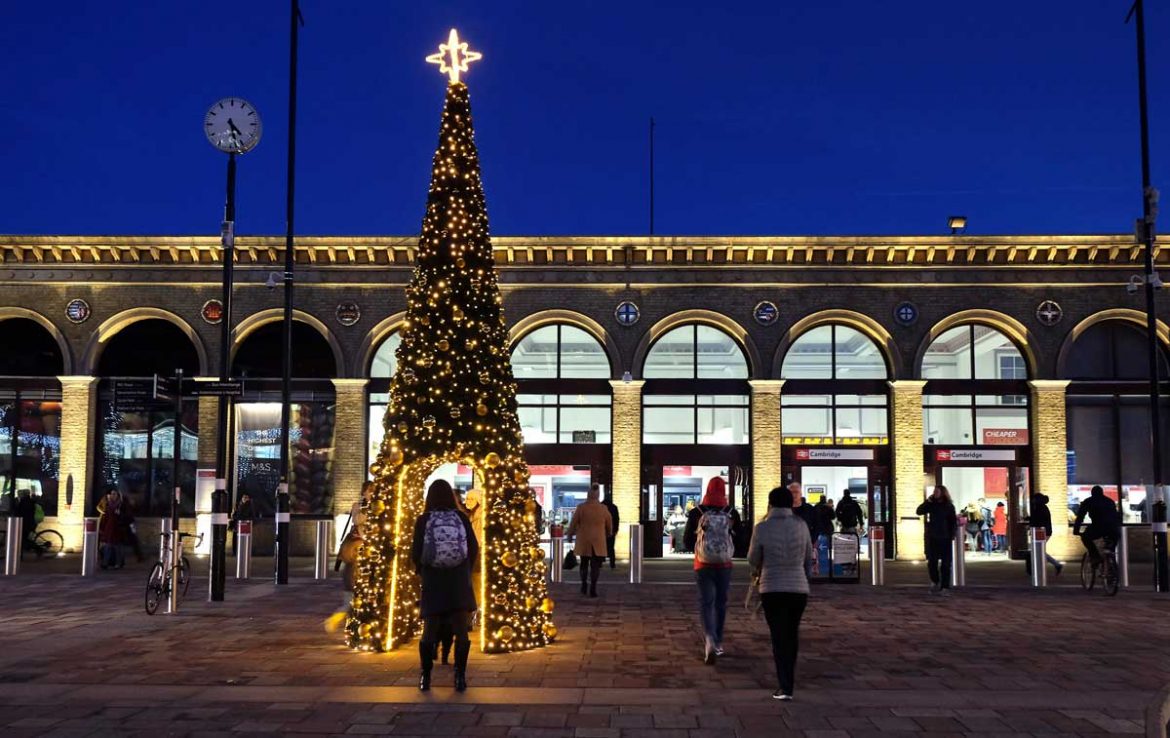 Christmas lights at Cambridge Train Station