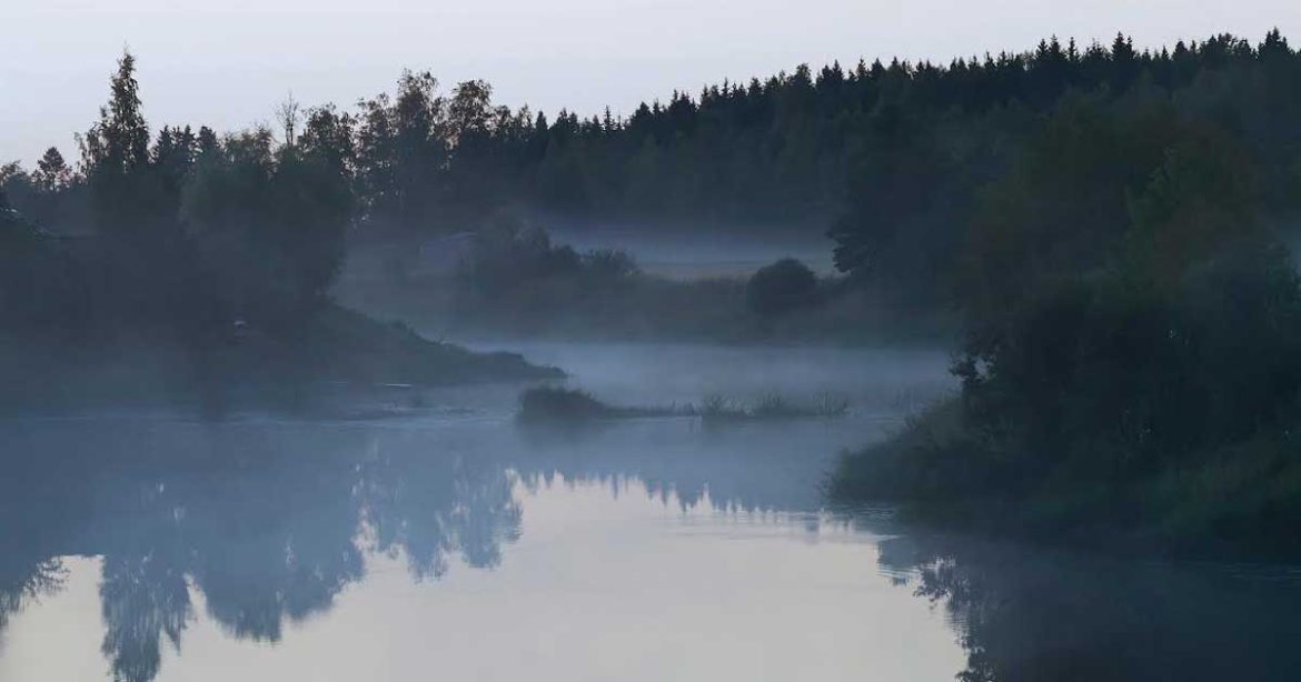 Cambridge Philharmonic - tranquil picture of a lake