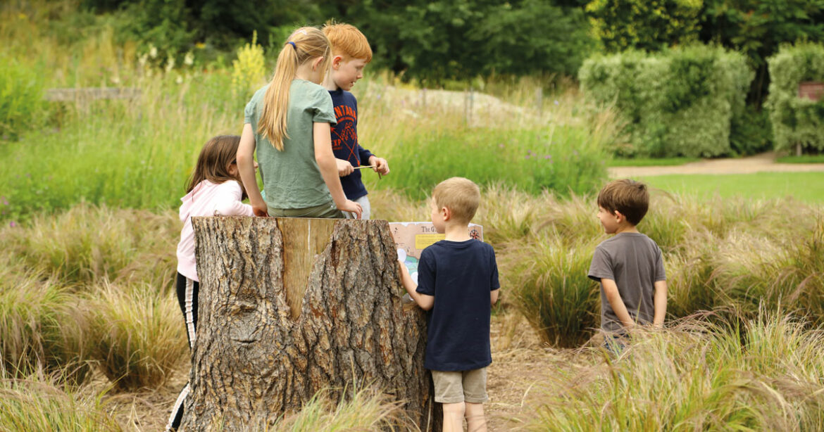 Easter egg hunt at the Botanic Gardens