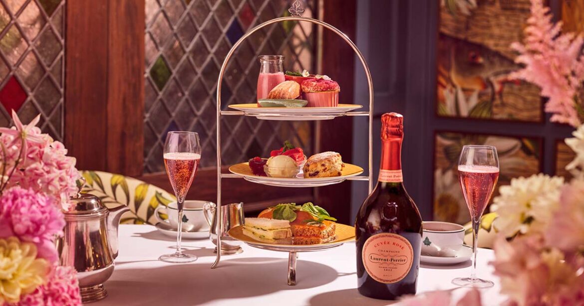 afternoon tea Cambridge University Arms