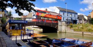 Sightseeing hop on hop off bus Cambridge