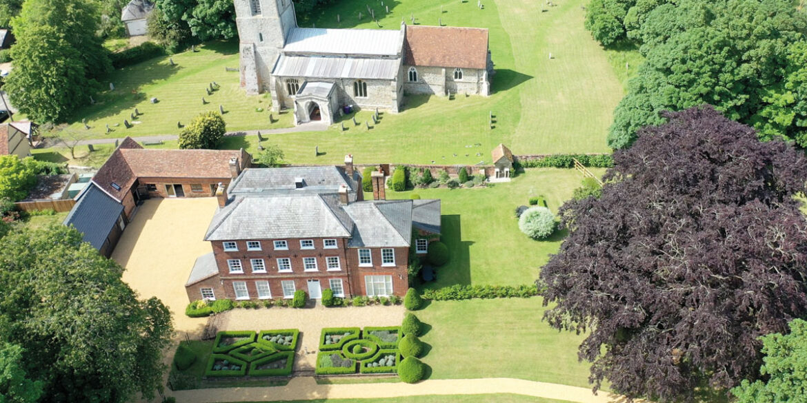 Sandon-Manor_home_0_photo-of-Sandon-Manor